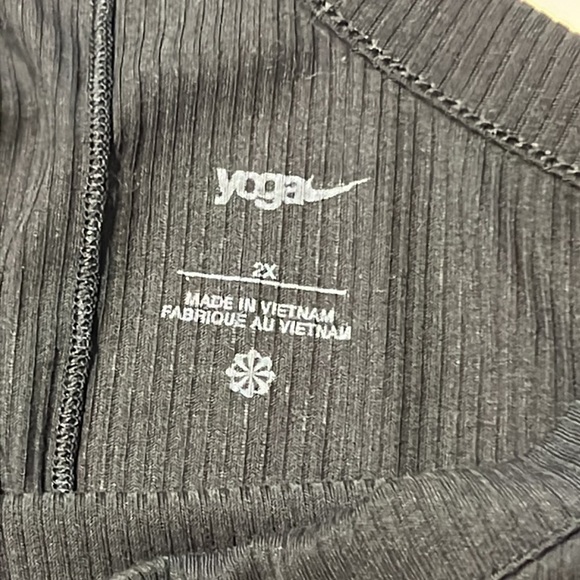 Nike Yoga Black Razor Back Tunic Muscle Tee Size 2X - Picture 7 of 9